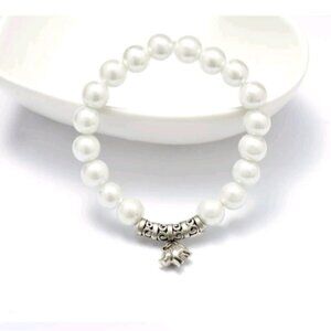 White 10mm Pearl Bead Elephant Pendant Stretch Bracelet